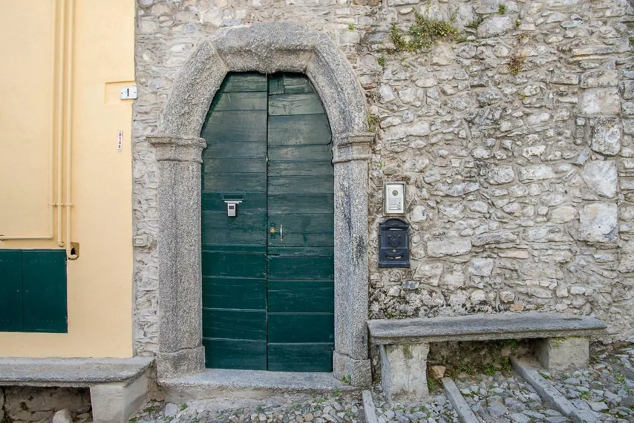 La Casa Di Celeste Ossuccio 0*,